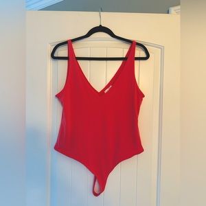 NEW Nordstrom Leith Bodysuit!😍 Pretty vibrant CORAL color!